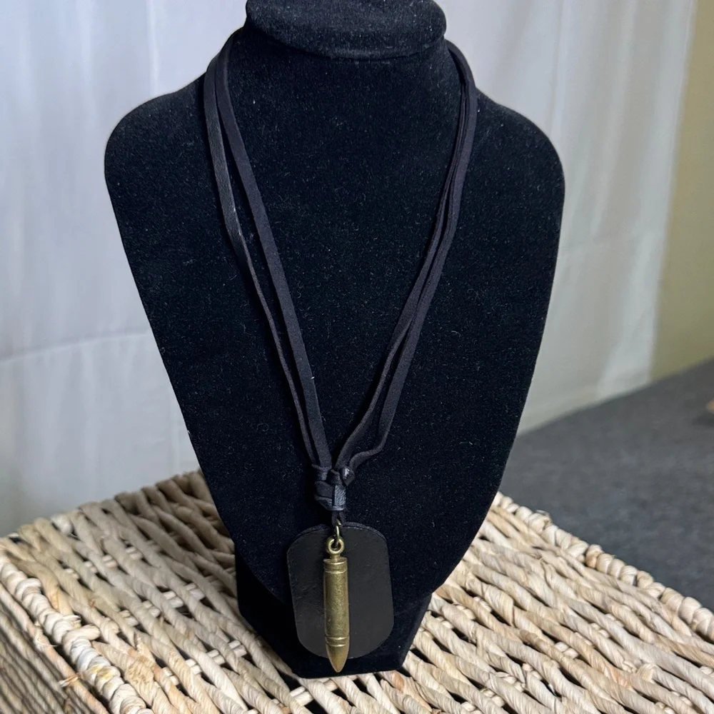 Lot of 6 Western Style Fashion Necklaces Faux Leather‎ Cord Pendant New